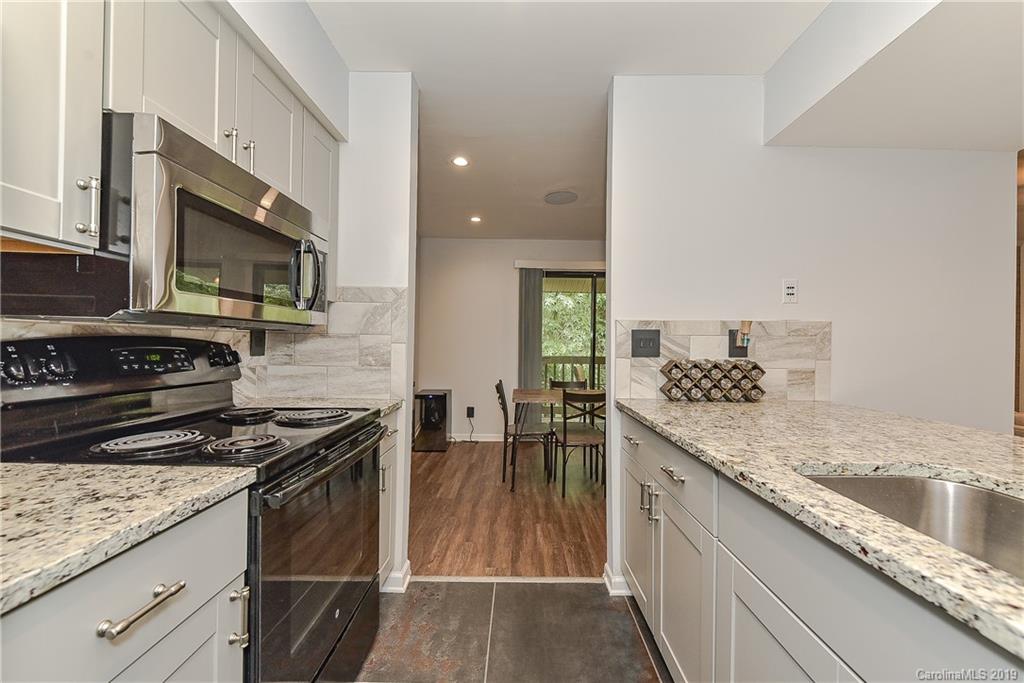 11054 Harrowfield Road Charlotte, NC 28226 - Photo 13 of 31