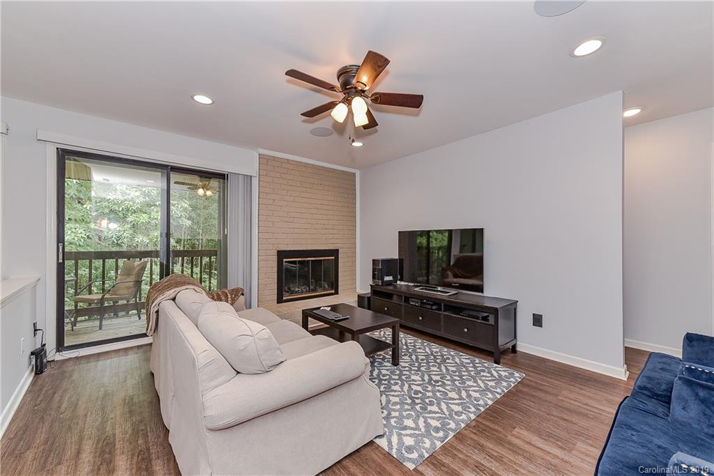 11054 Harrowfield Road Charlotte, NC 28226 - Photo 8 of 31