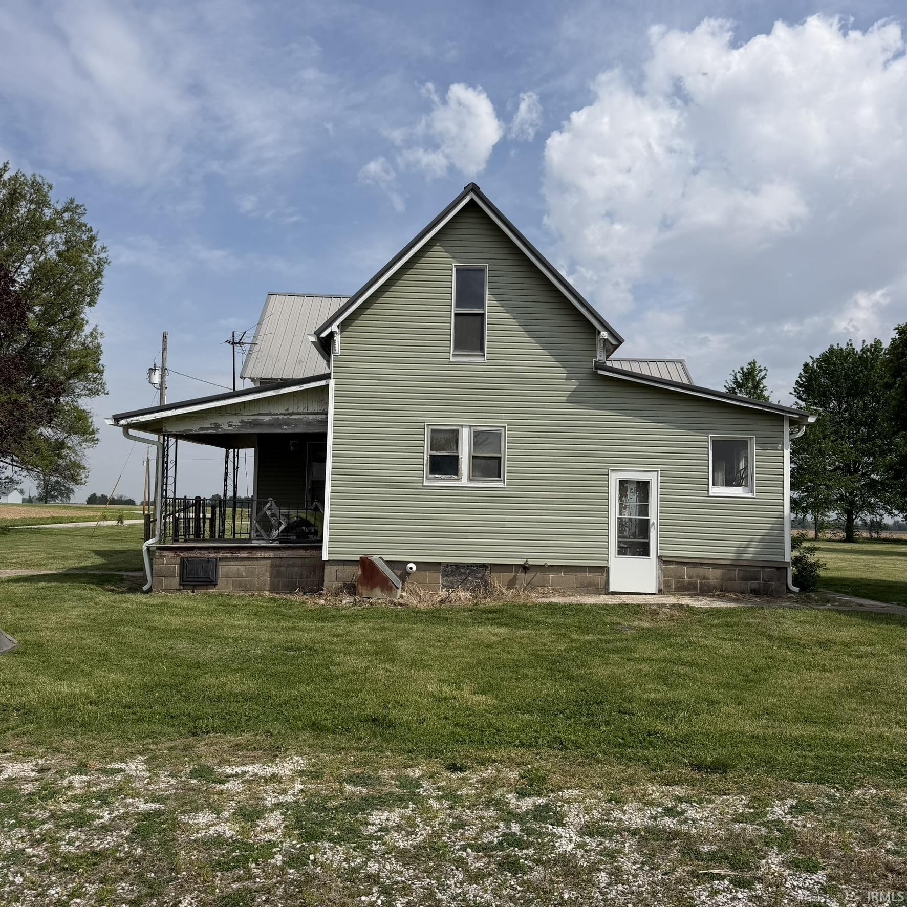 2652 North 950th Road West Linton, IN 47441 - Photo 3 of 23