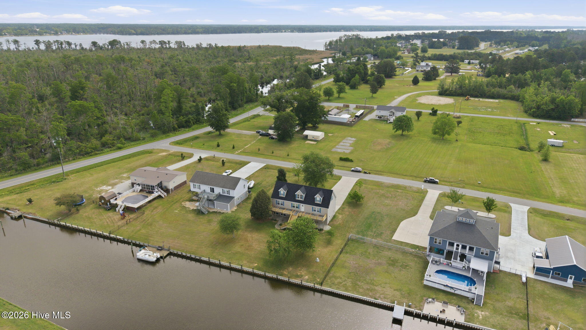 66 Warrens Way Chocowinity, NC 27817 - Photo 22 of 53 22-web-or-mls-dji_20260429101706_0562_d