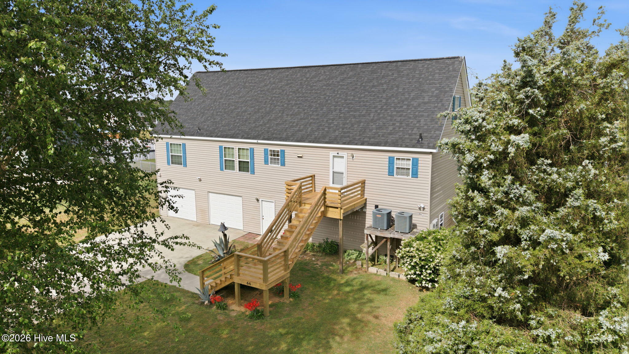 66 Warrens Way Chocowinity, NC 27817 - Photo 5 of 53 5-web-or-mls-dji_20260429100744_0540_d