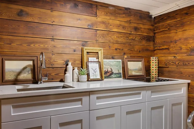 $750,000 | 501 Branch Street, Taylor, TX 76574