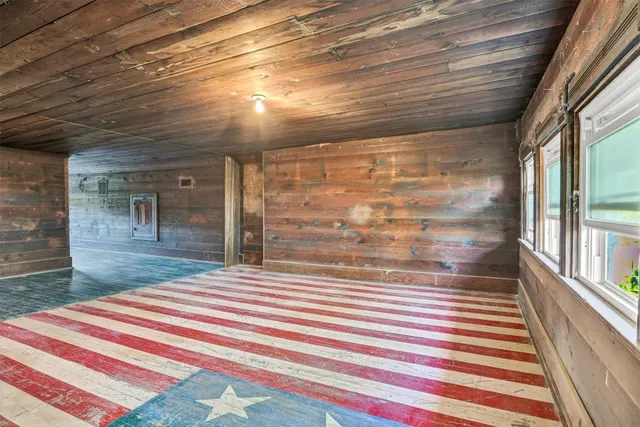 $750,000 | 501 Branch Street, Taylor, TX 76574