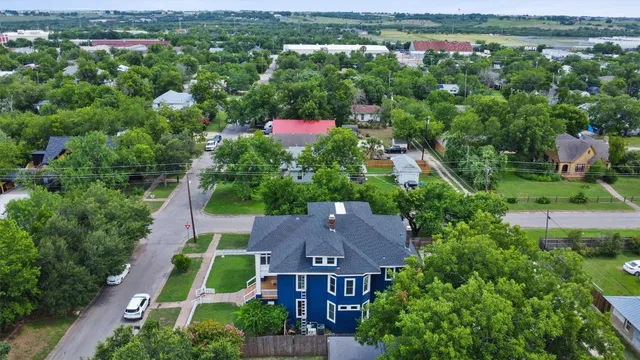 $750,000 | 501 Branch Street, Taylor, TX 76574