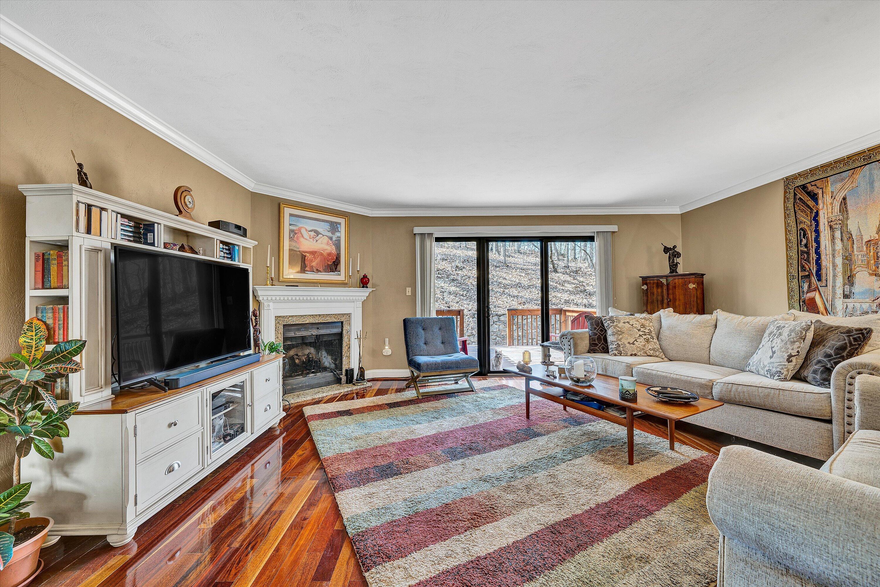 3373 Morning Dove Road Roanoke, VA 24018 - Photo 6 of 27 06-DSC00606