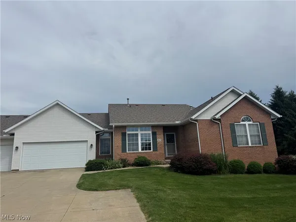 $285,000 | 2457 Barrington Way, Unit 317, Wooster, OH 44691