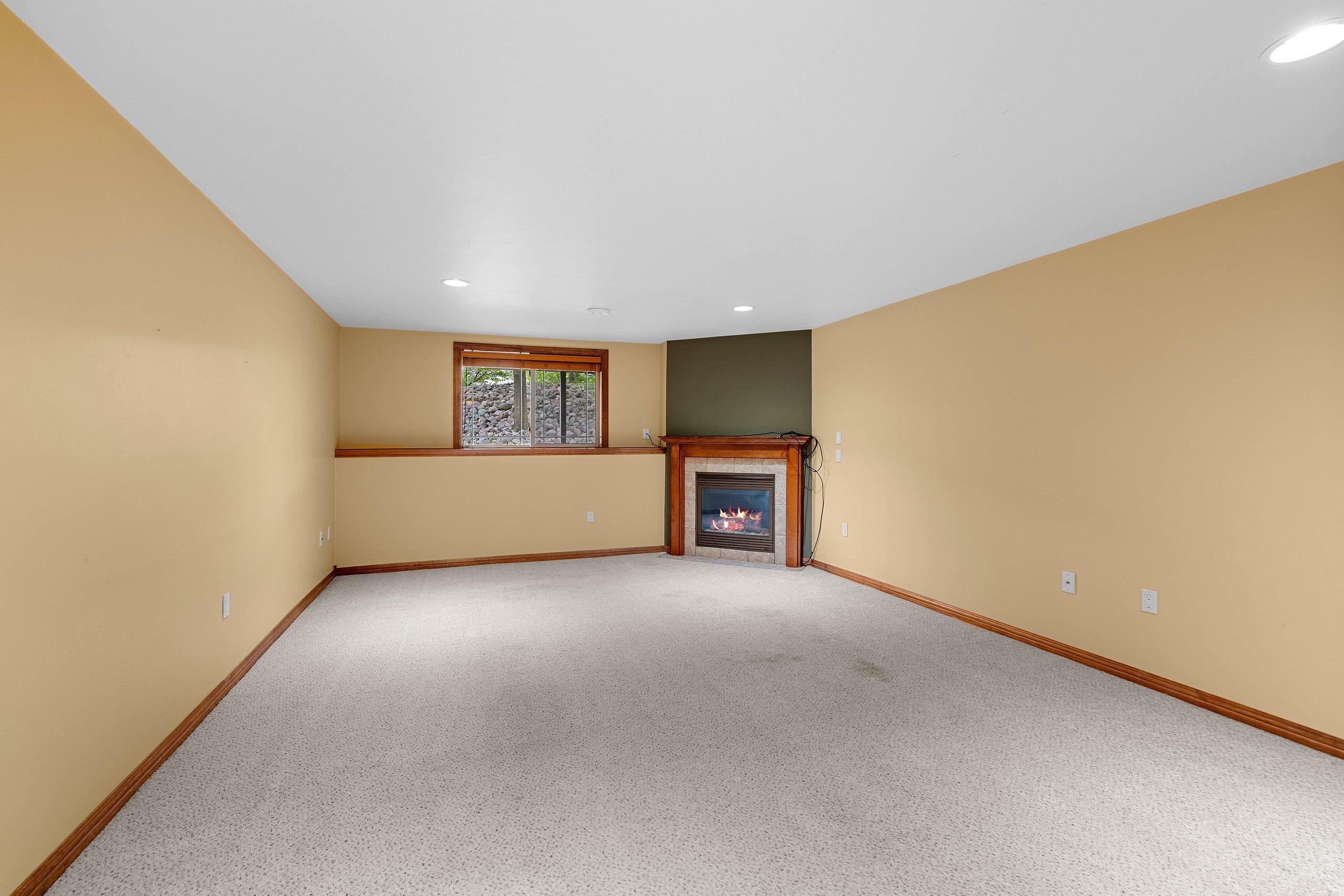 1243 Prairie Falcon Trail Green Bay, WI 54313 - Photo 35 of 51