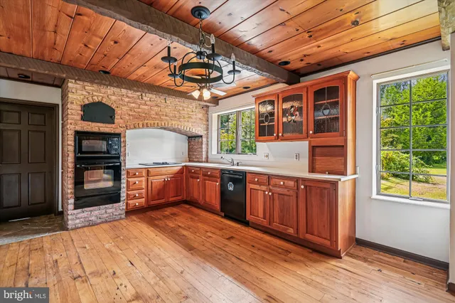 $1,300,000 | 1814 Pleasant Plains Road, Annapolis, MD 21409