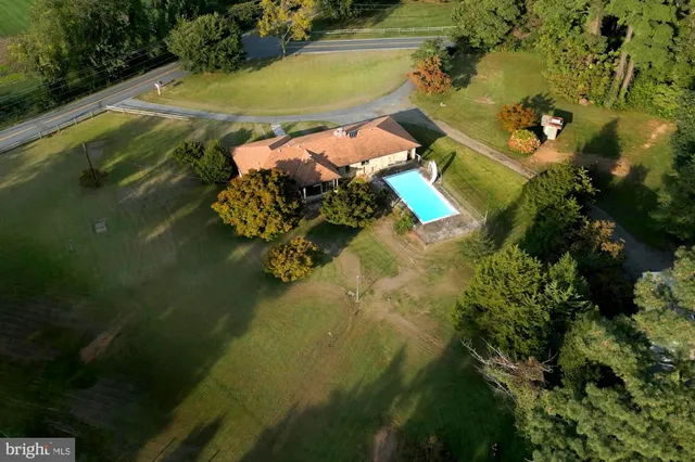 $1,300,000 | 1814 Pleasant Plains Road, Annapolis, MD 21409