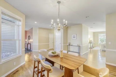 $800,000 | 4632 148th Street Southwest, Unit 4, Lynnwood, WA 98087