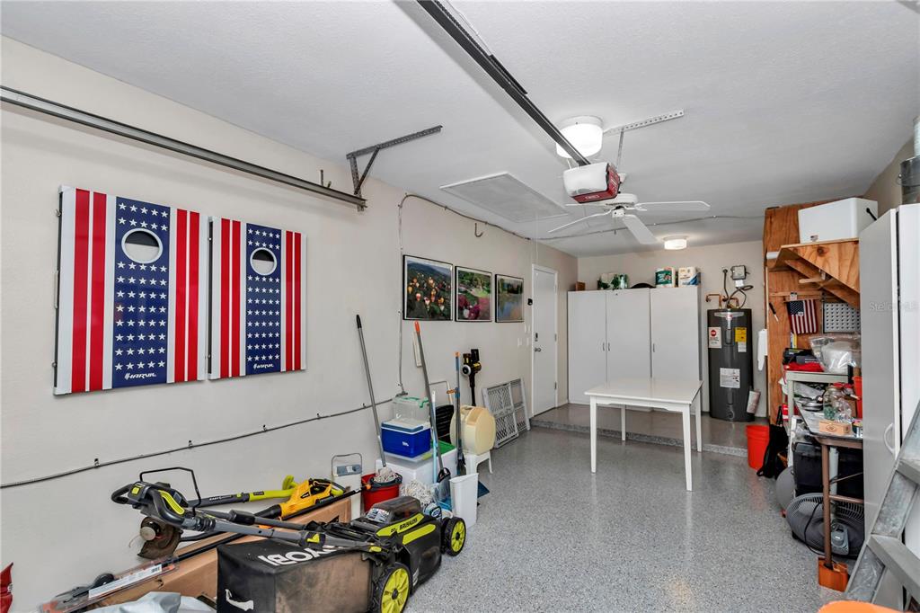 814 Oak Road Ocala, FL 34472 - Photo 52 of 52 a view of a room with gym equipment