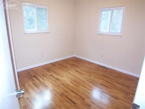 1347 West Vienna Road Clio, MI 48420 - Photo 10 of 15 20348461-9.JPG