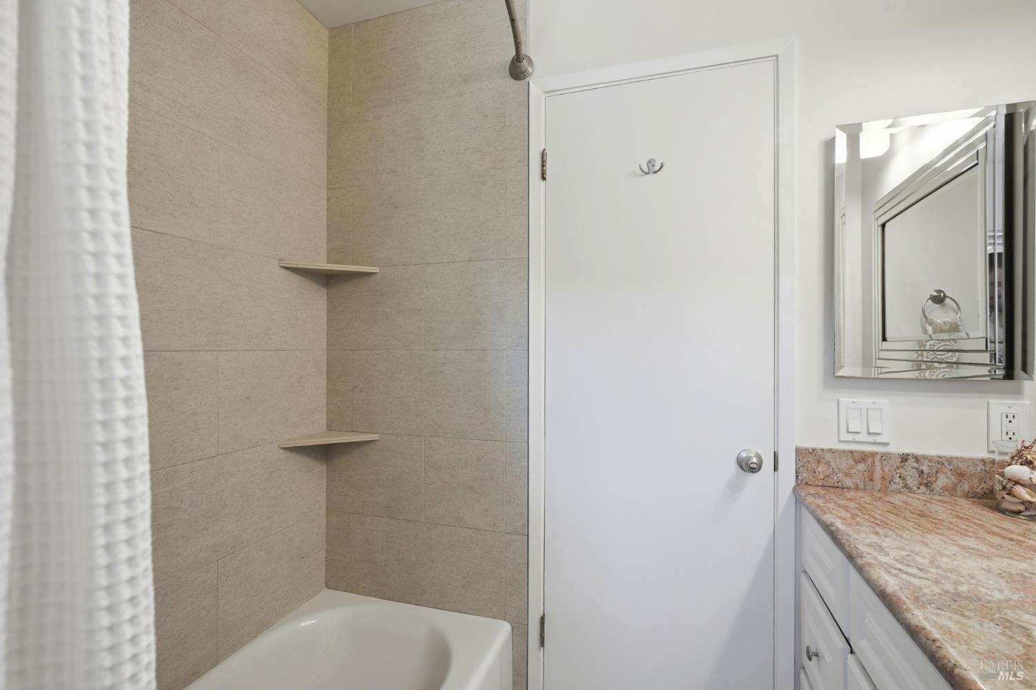 245 Roundtree Way San Rafael, CA 94903 - Photo 17 of 26