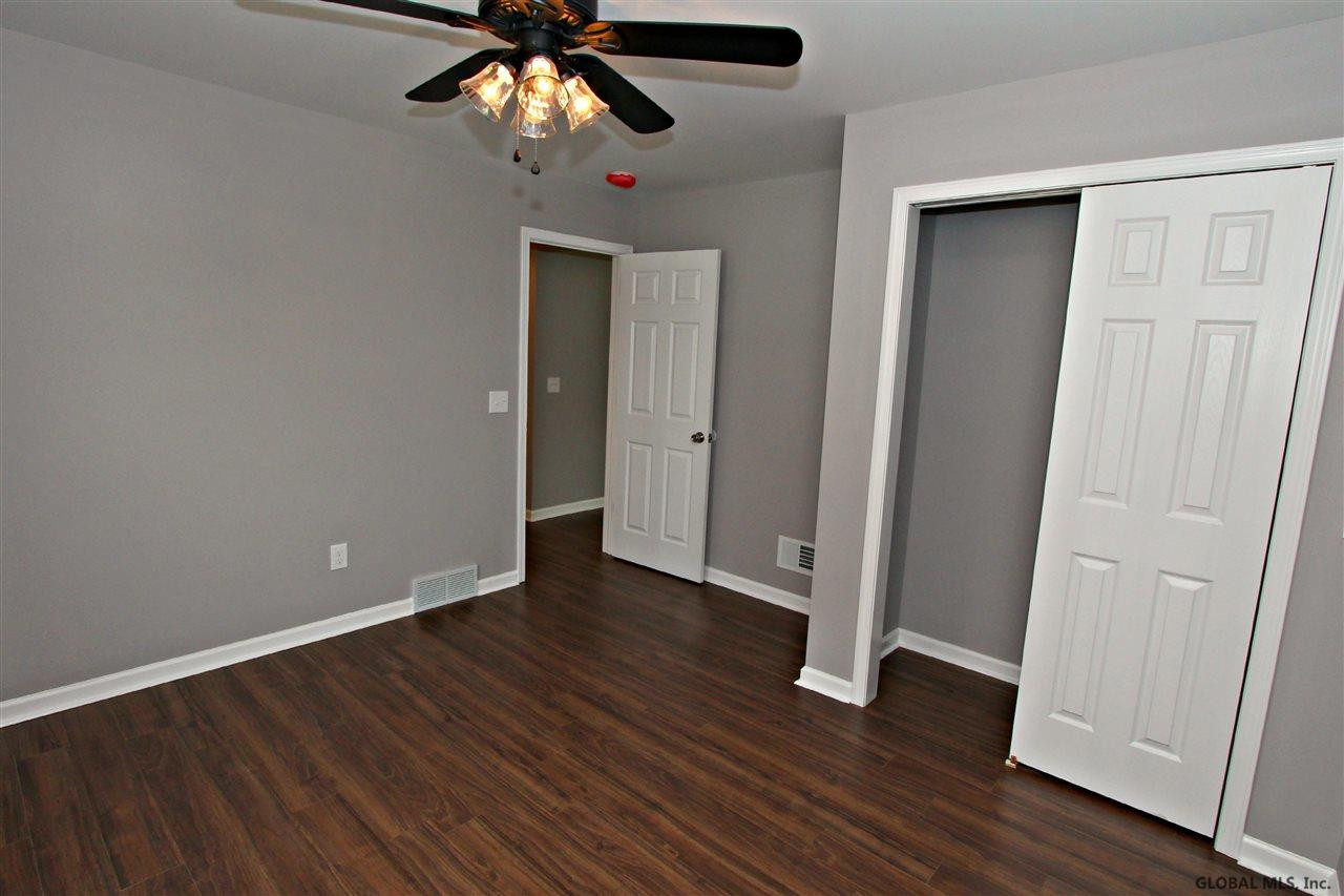 1124 Outer Drive Rotterdam, NY 12303 - Photo 17 of 25 Photo 17