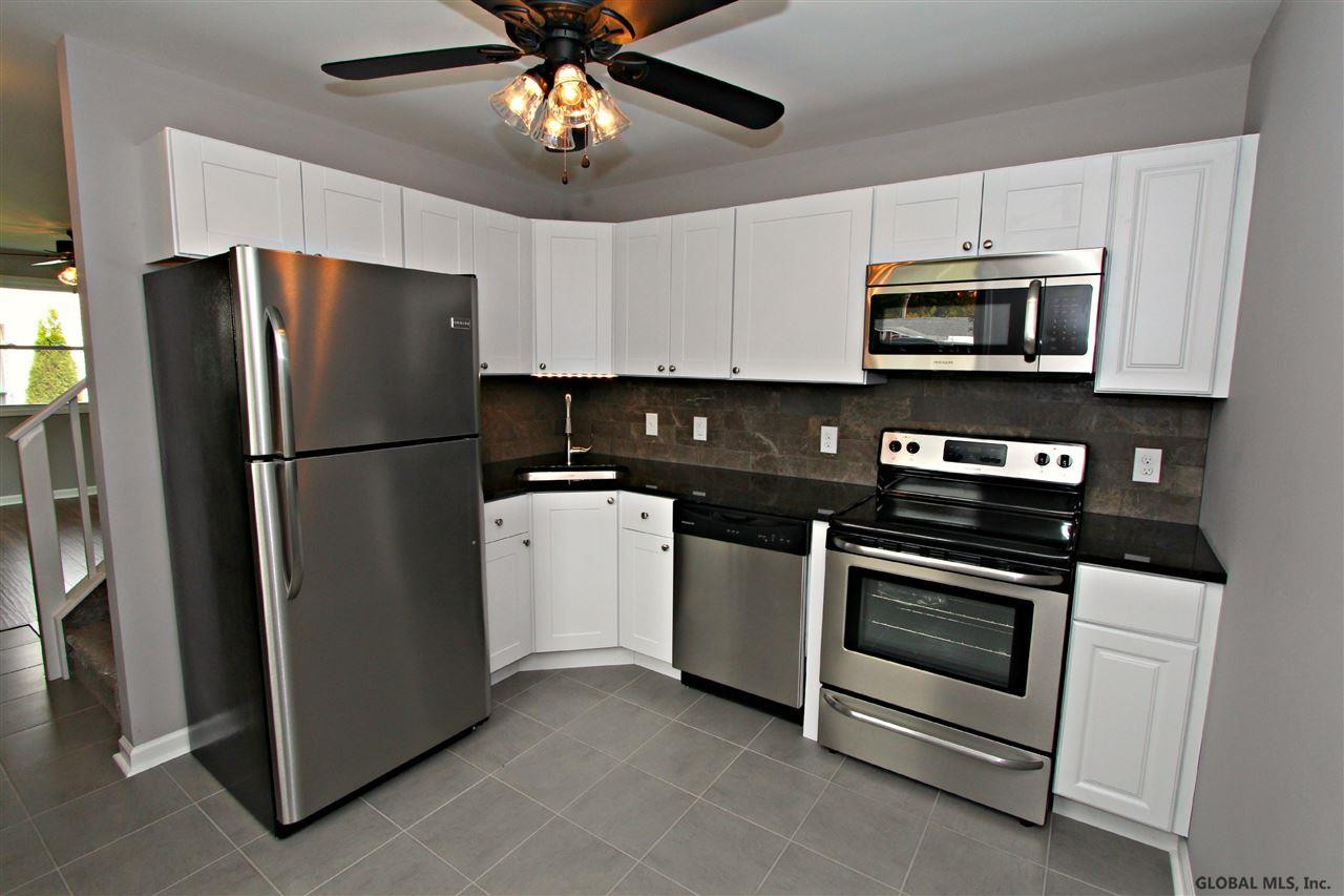 1124 Outer Drive Rotterdam, NY 12303 - Photo 5 of 25 Photo 5