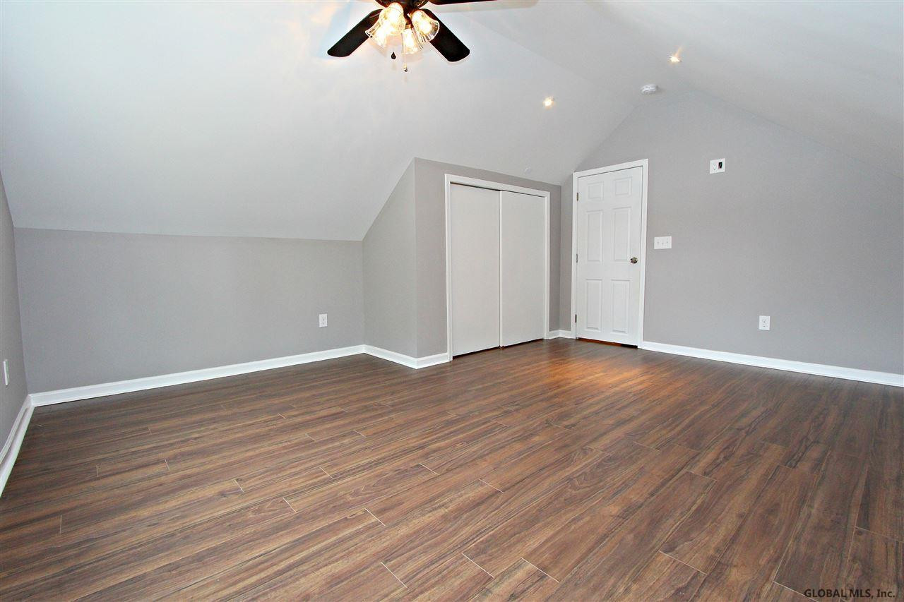 1124 Outer Drive Rotterdam, NY 12303 - Photo 7 of 25 Photo 7