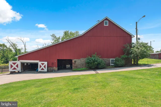 $4,395,000 | 2564 West Skippack Pike, Lansdale, PA 19446