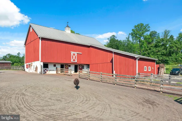 $4,395,000 | 2564 West Skippack Pike, Lansdale, PA 19446