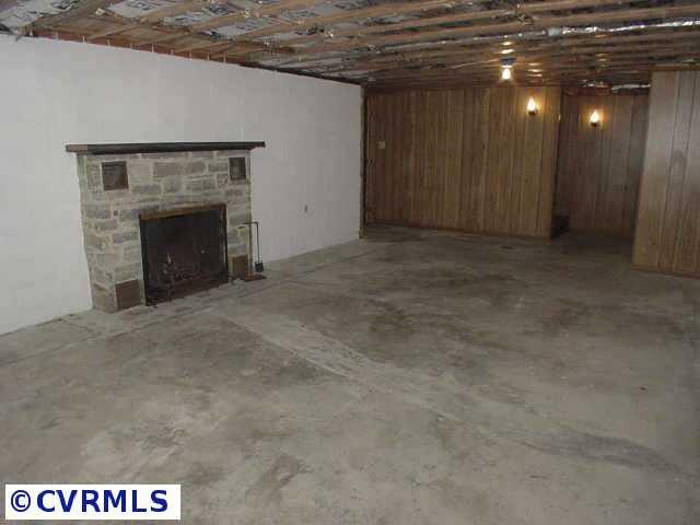 11600 Chalkley Road Chester, VA 23831 - Photo 8 of 10