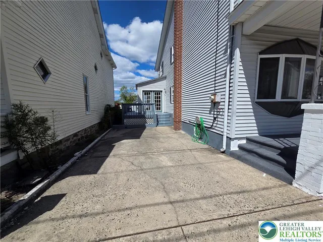 $129,000 | 138 East Fell Street, Summit Hill, PA 18250