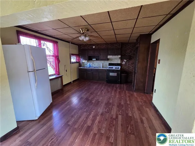 $129,000 | 138 East Fell Street, Summit Hill, PA 18250