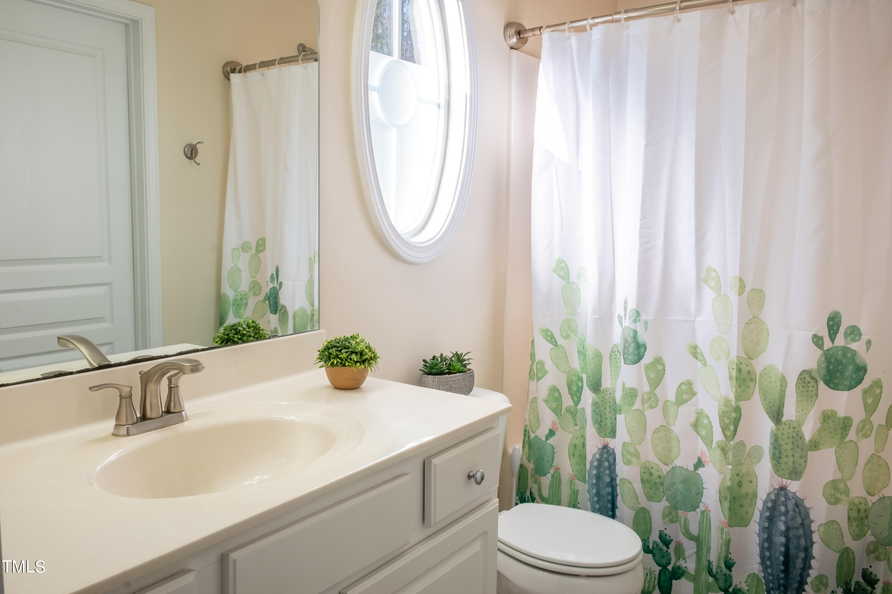 5202 Moonview Court Raleigh, NC 27606 - Photo 13 of 27 Bailey_Condo--18