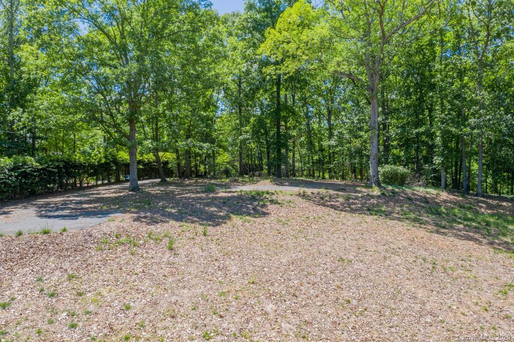 5501 Hardison Road Charlotte, NC 28226 - Photo 16 of 20 Gallery Image 16