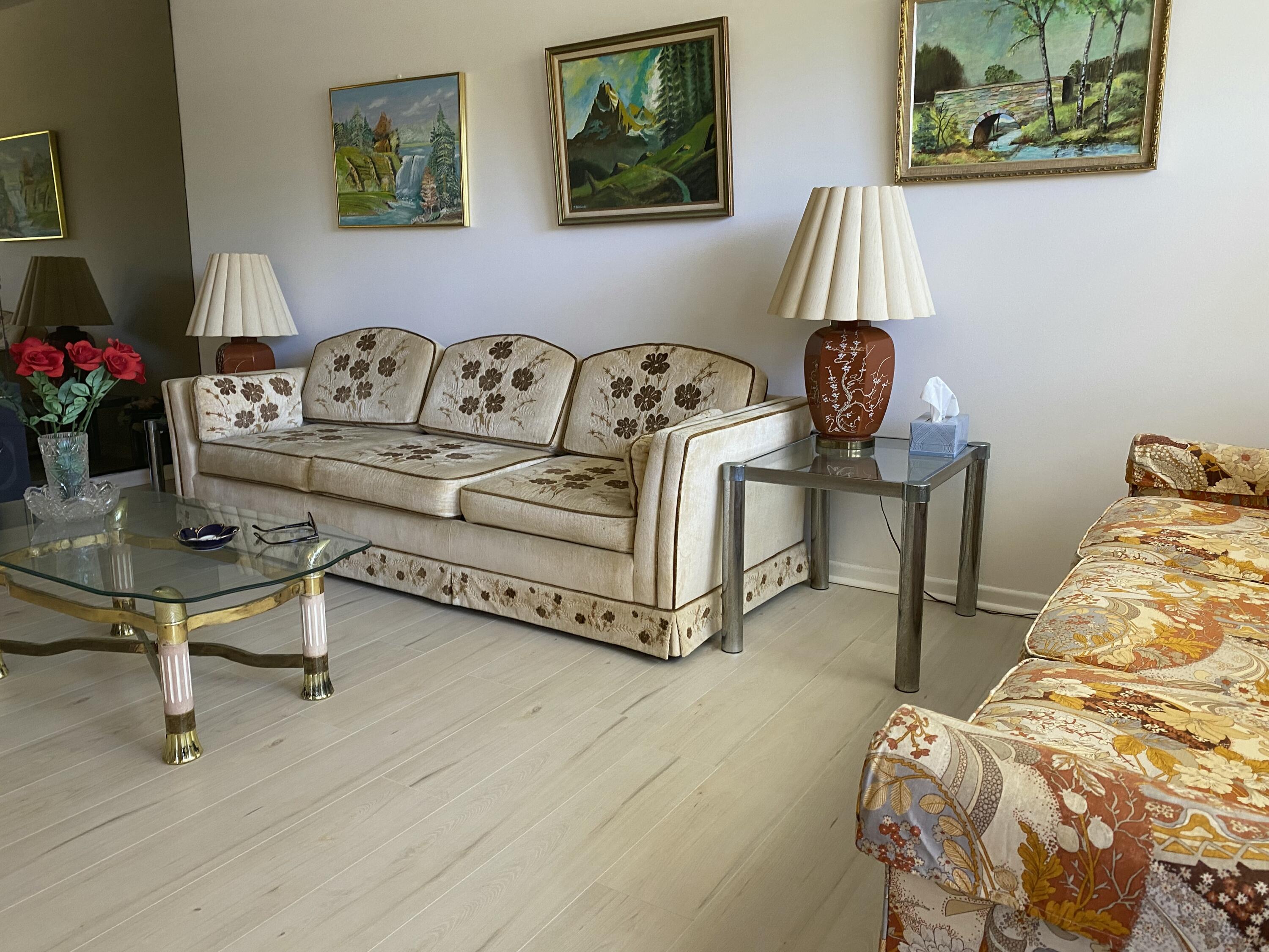 2054 Ainslie Drive Boca Raton, FL 33434 - Photo 4 of 16 IMG_4990