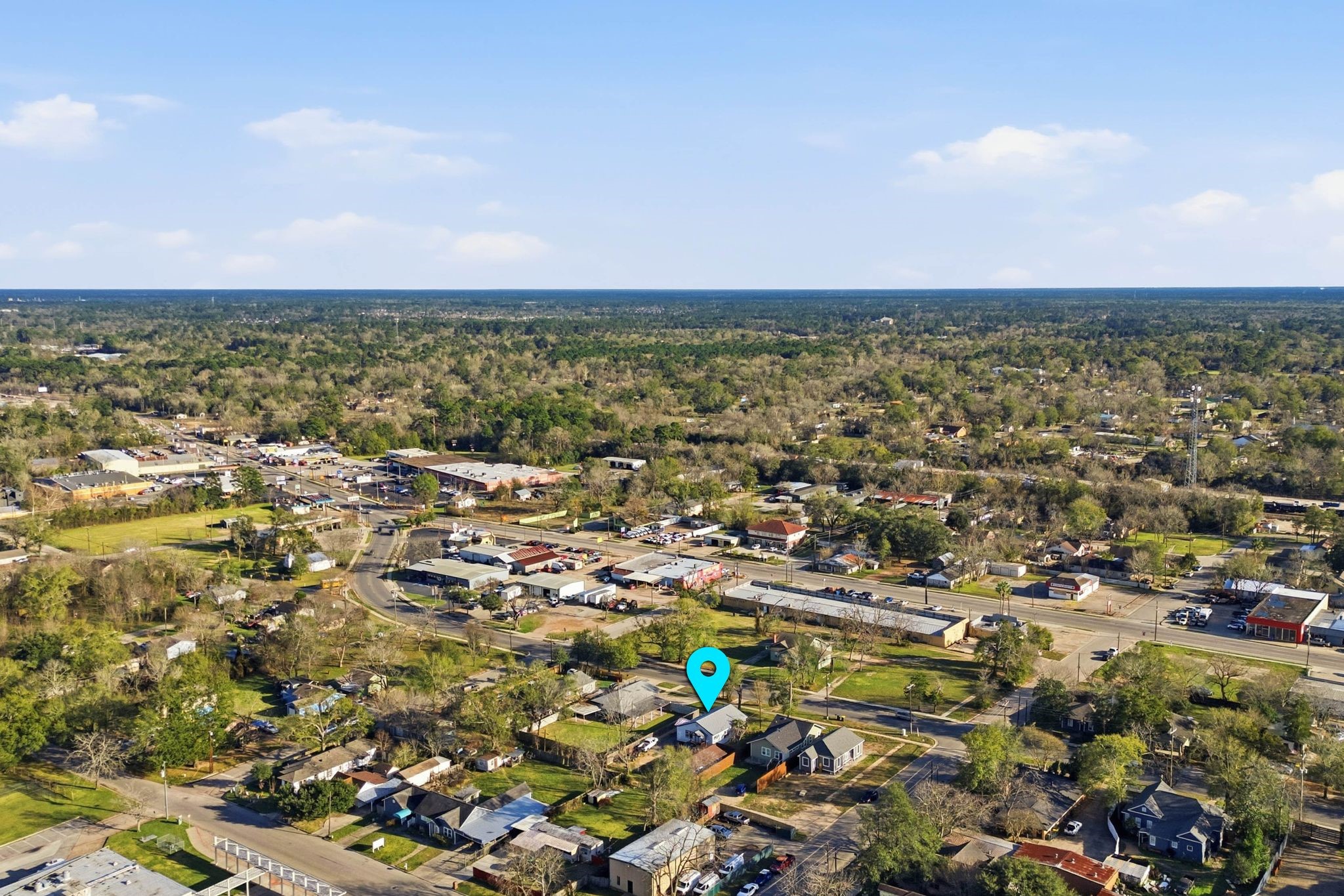308 East Phillips Street Conroe, TX 77301 - Photo 36 of 36 an aerial view of multiple house