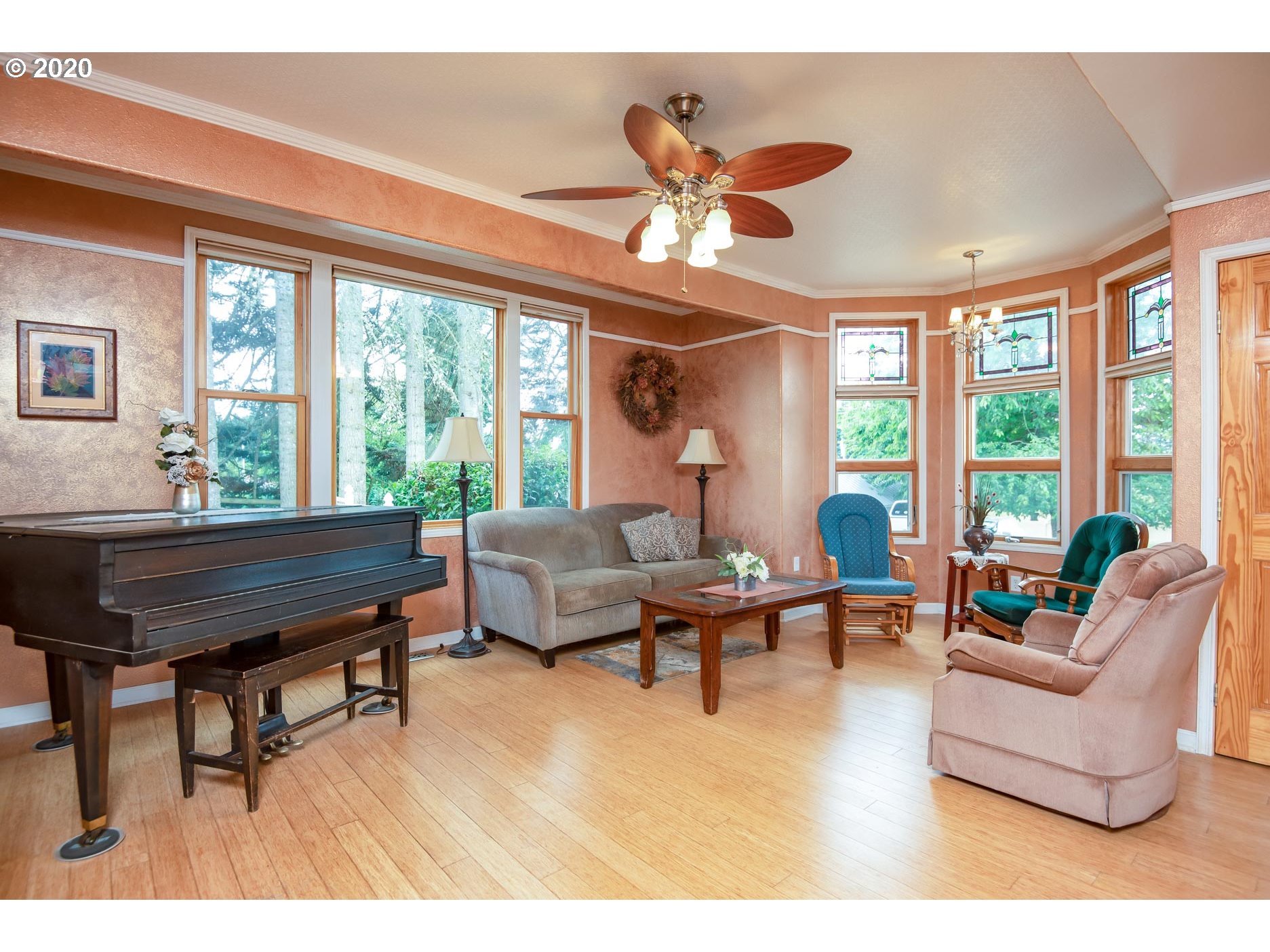 32844 Southeast Divers Road Estacada, OR 97023 - Photo 10 of 32 Gallery Image 10