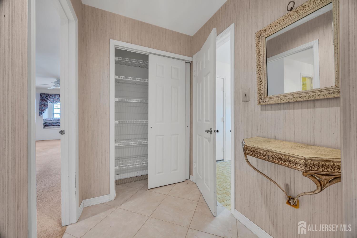 6 Winslow Road Monroe Township, NJ 08831 - Photo 21 of 33 a view of a hallway