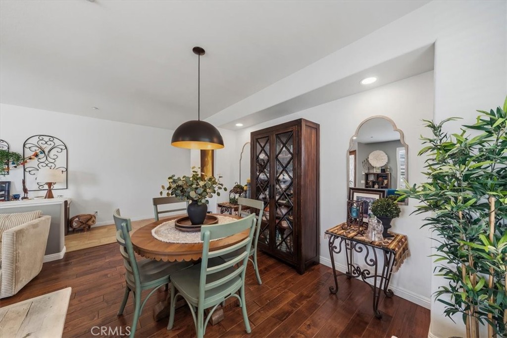 11535 Springwood Court Riverside, CA 92505 - Photo 11 of 50 Dining Area