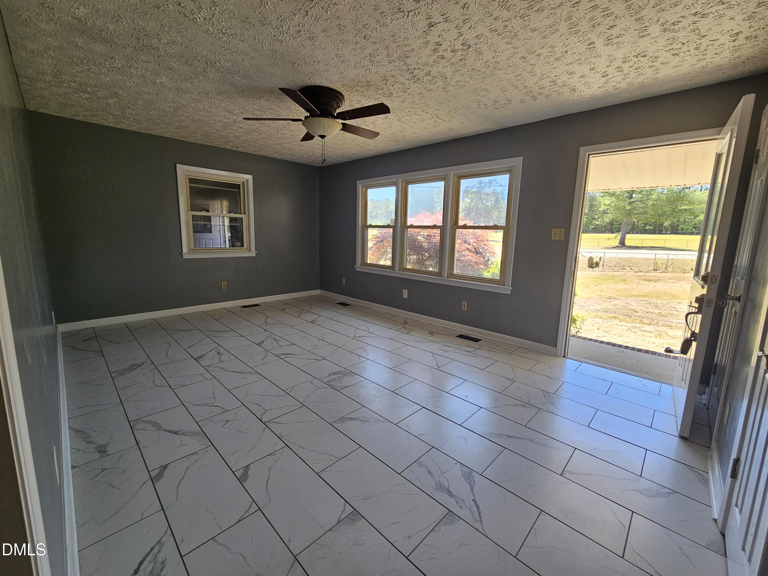 4603 Rosehill Road Fayetteville, NC 28311 - Photo 5 of 32