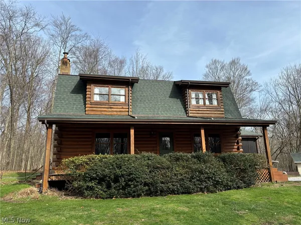 $500,000 | 15961 Terramont Street Northeast, Minerva, OH 44657