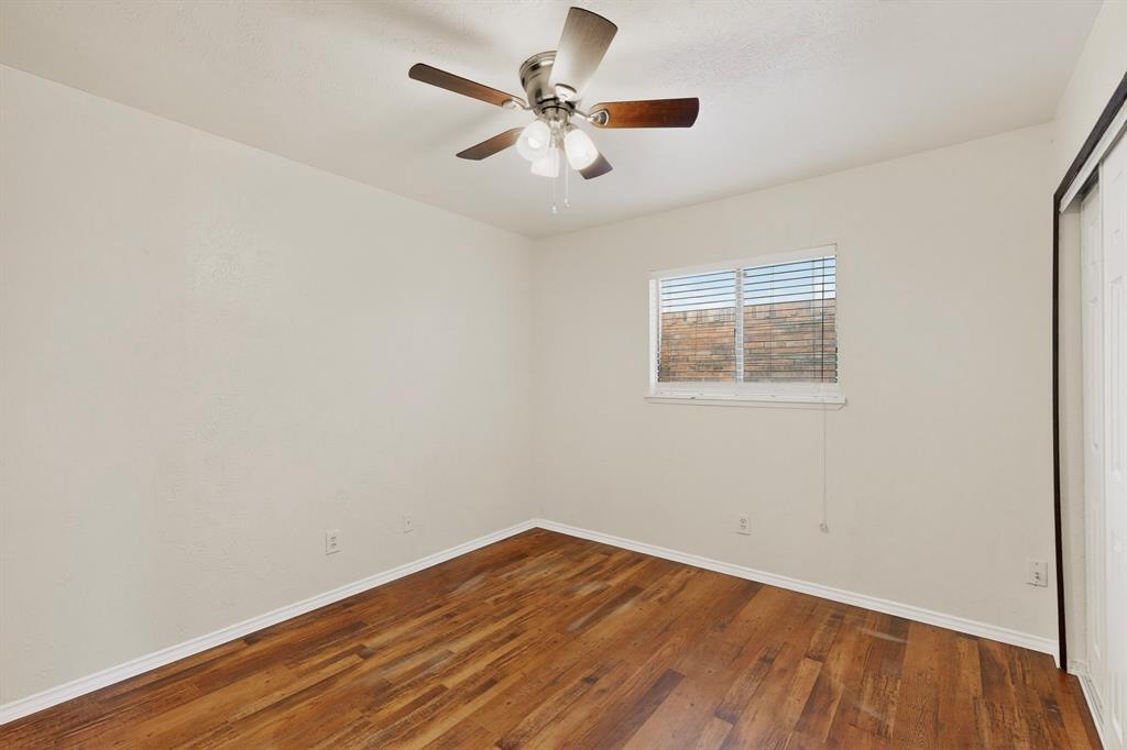1926 Rambling Ridge Lane Carrollton, TX 75007 - Photo 24 of 37