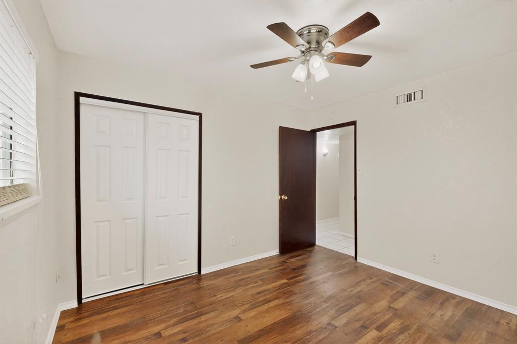 1926 Rambling Ridge Lane Carrollton, TX 75007 - Photo 27 of 37