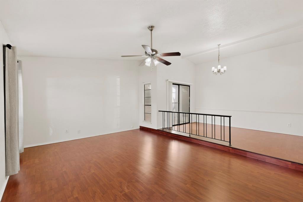 1926 Rambling Ridge Lane Carrollton, TX 75007 - Photo 6 of 37