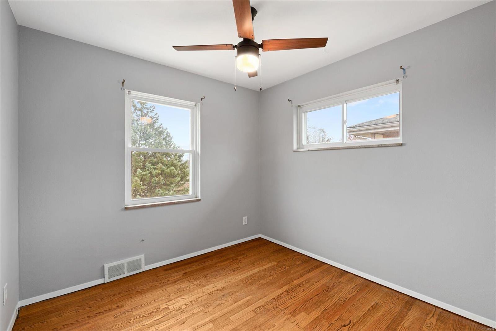 1724 Union Road St. Louis, MO 63125 - Photo 15 of 20 Gallery Image 15