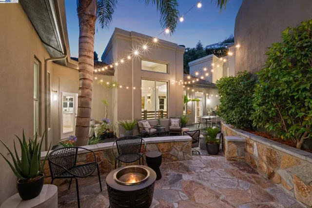 $1,995,000 | 2005 Tunnel Road, Oakland, CA 94611