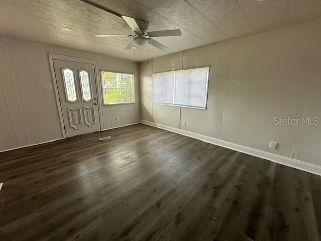 $1,200 | 7402 Eastern Cir Drive, Brooksville, FL 34613