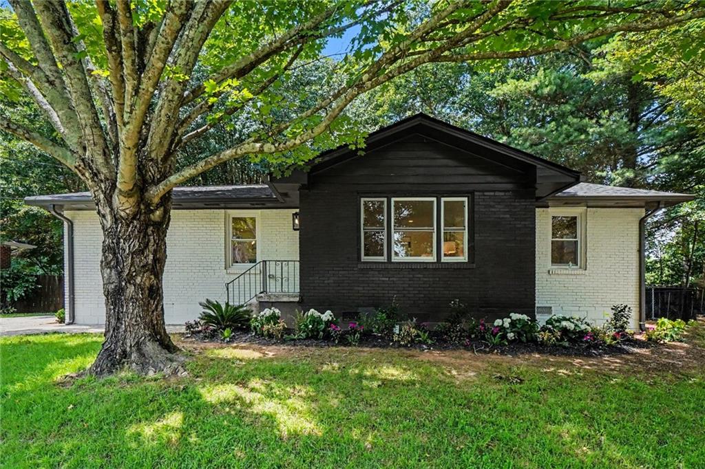 920 Willivee Drive Decatur, GA 30033 - Photo 2 of 26