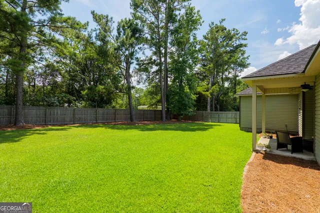 $319,900 | 4017 Gramercy Drive, Valdosta, GA 31605