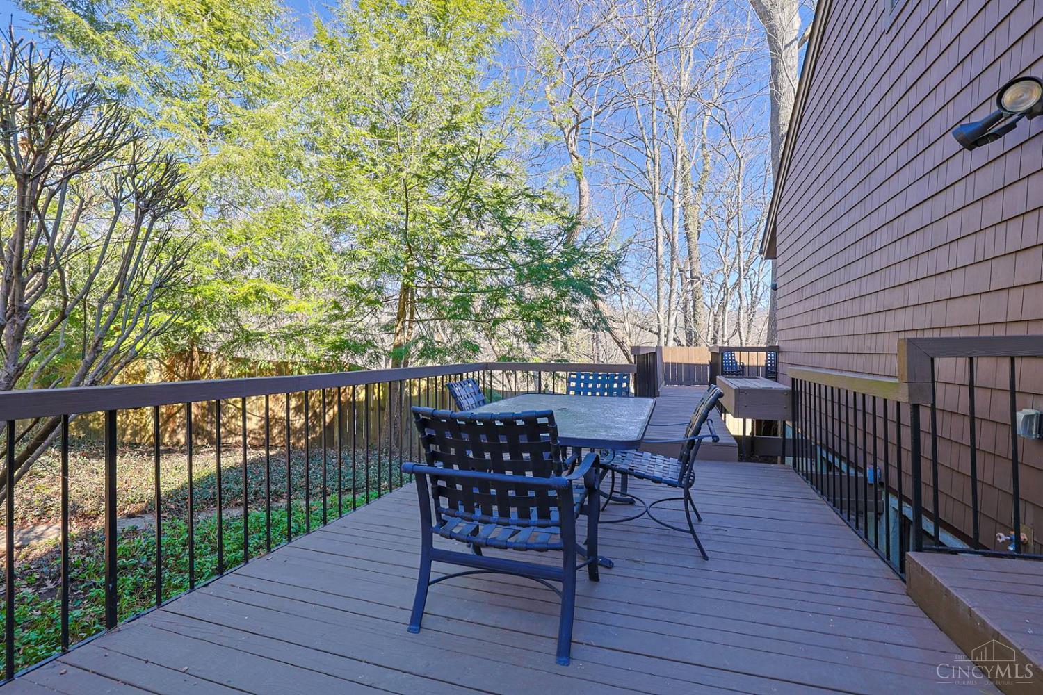 14 Spring Knoll Drive Cincinnati, OH 45227 - Photo 33 of 38