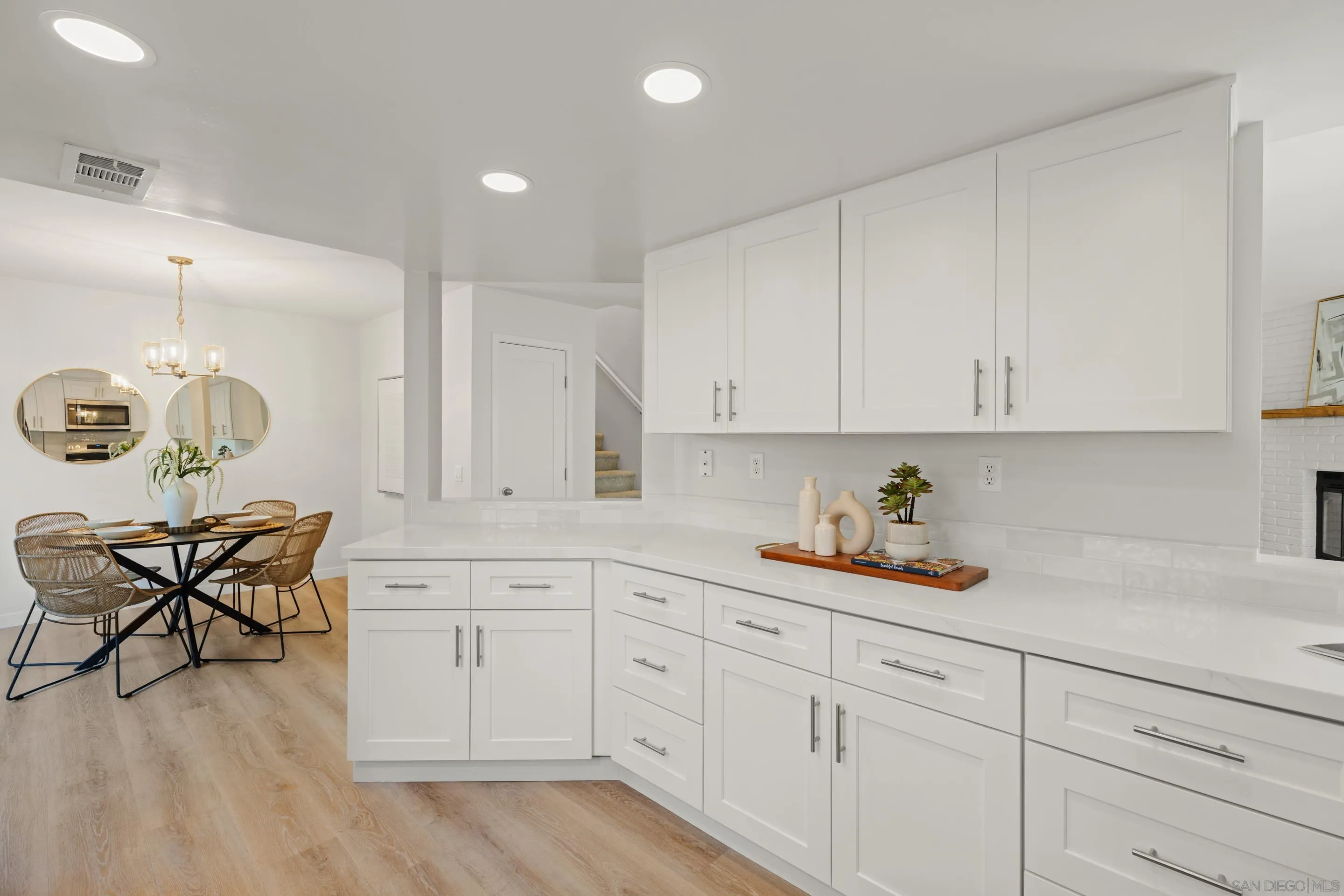 4216 Esperanza Way Oceanside, CA 92056 - Photo 9 of 21