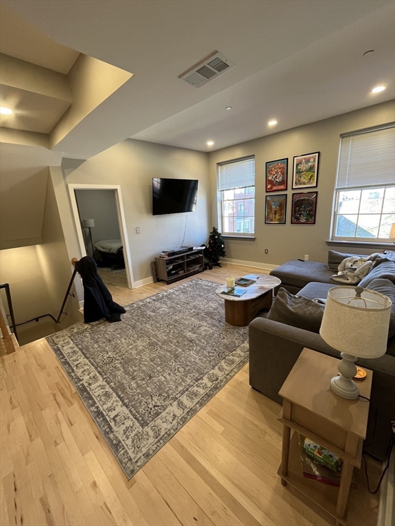 20 Parmenter Street, Unit 400 Boston, MA 02113 - Photo 16 of 21