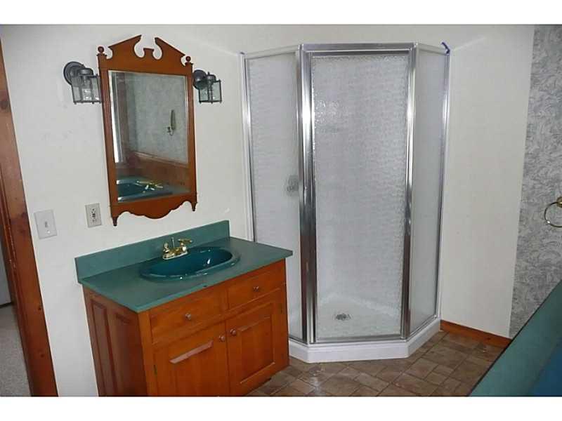 1124 Richmond Road Litchfield, ME 04350 - Photo 9 of 15 Master Bath/Spa.