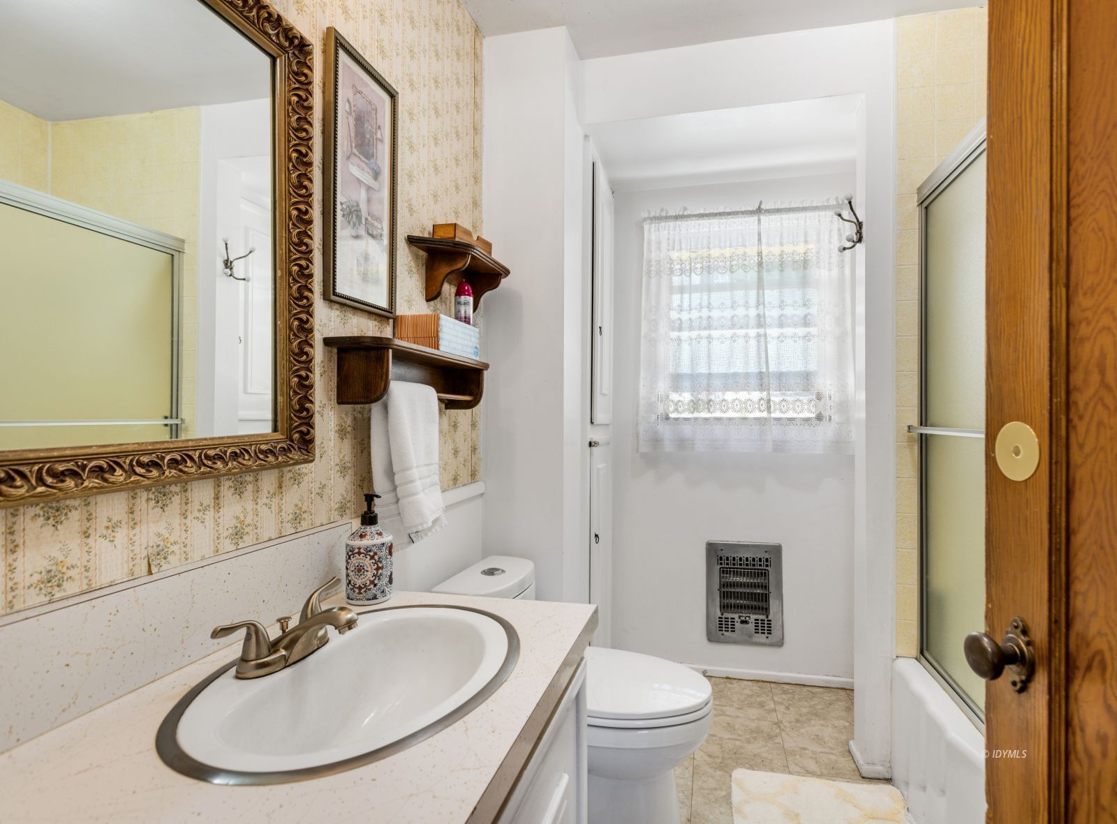 26770 Idyllwild Road Idyllwild, CA 92549 - Photo 21 of 56 a bathroom with a sink toilet and shower