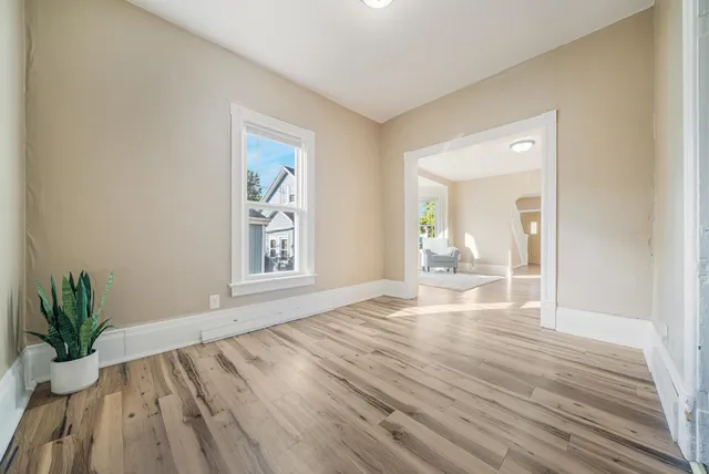 $147,000 | 1514 Elmwood Avenue, Oshkosh, WI 54901