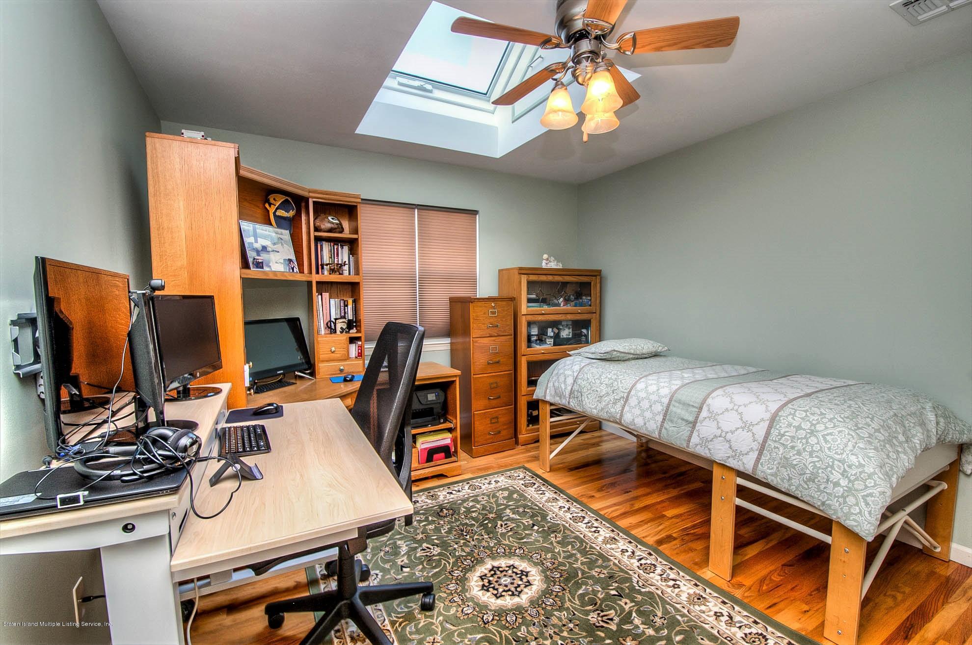 36 Foothill Court Staten Island, NY 10309 - Photo 15 of 32 14