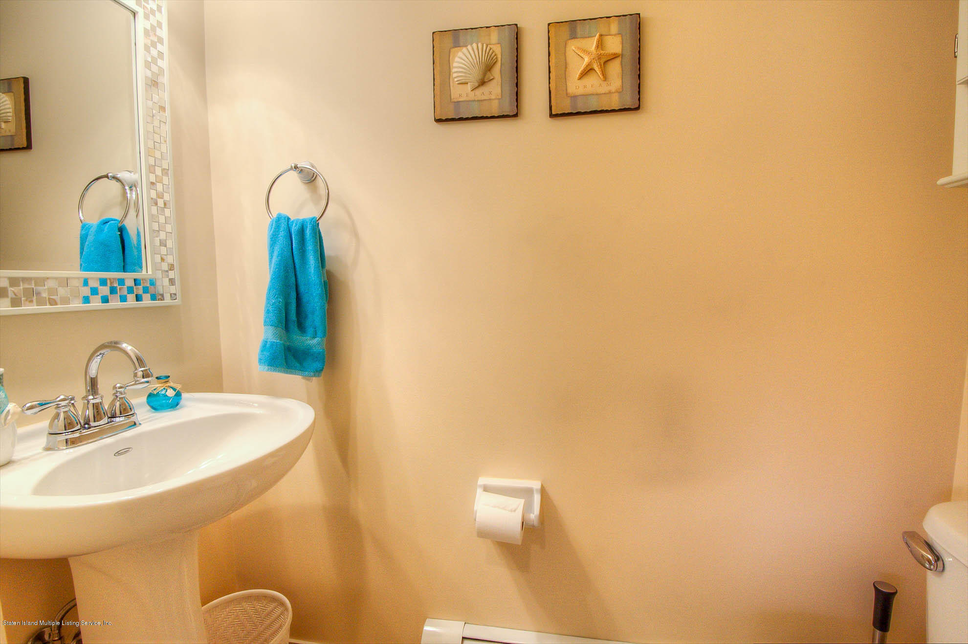 36 Foothill Court Staten Island, NY 10309 - Photo 9 of 32 8